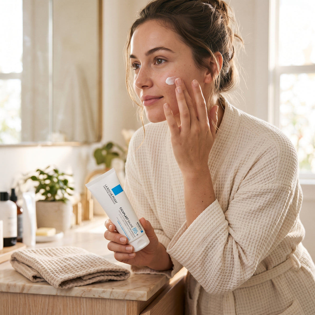 La Roche-Posay Cicaplast Baume B5+ (100ml) – Ultra-Repairing Soothing Balm for Dry & Irritated Skin