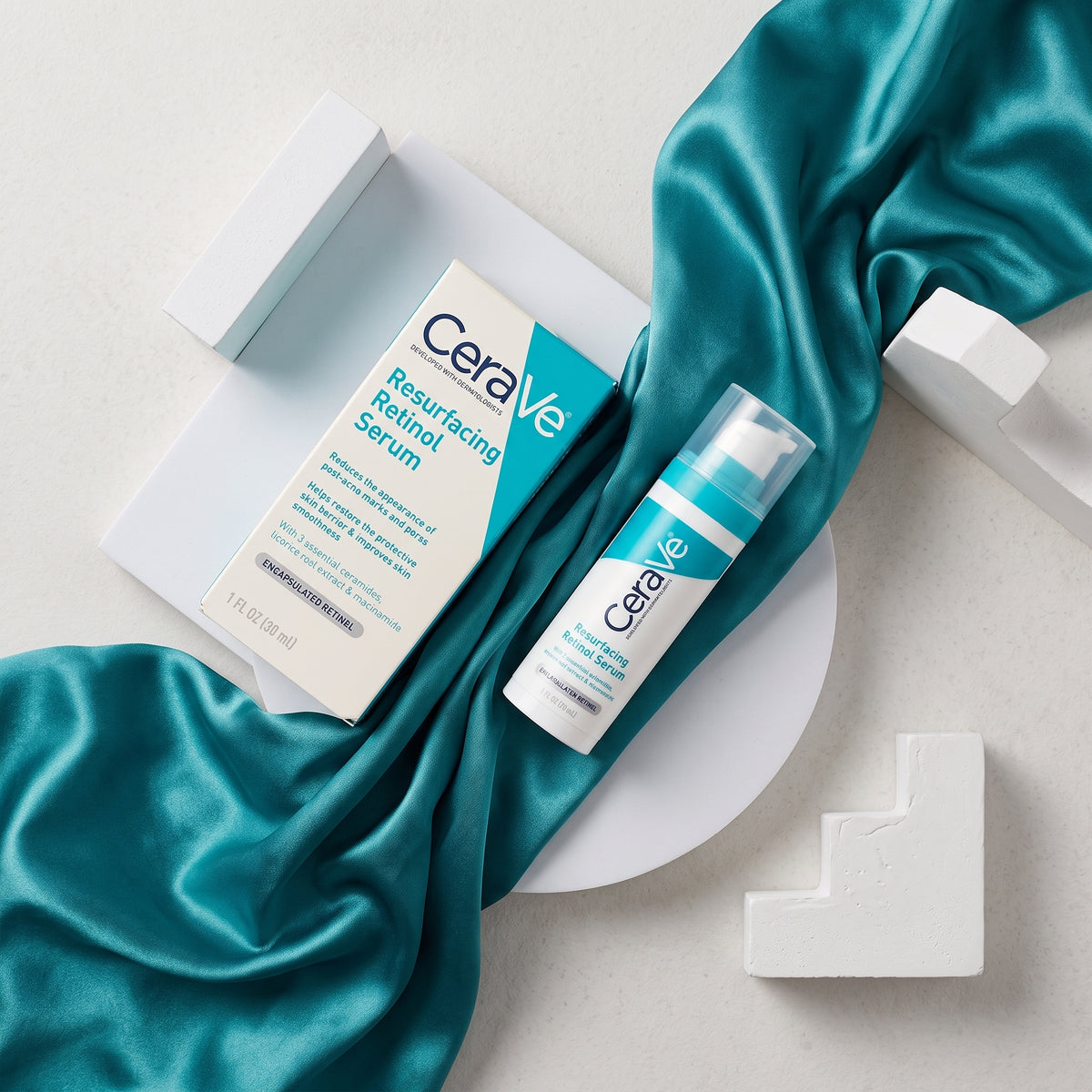 CeraVe Resurfacing Retinol Serum (30ml) – Reduces Post-Acne Marks, Pores & Restores Skin Barrier